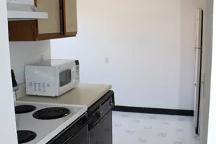 39 Woodway Rd, Stamford, CT 06907 - Photo 9