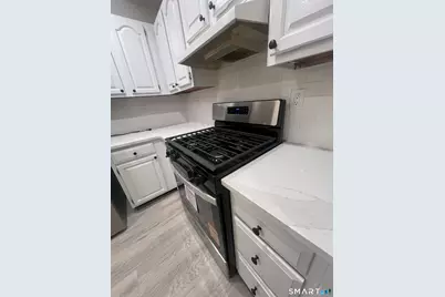 3370 Madison Avenue #10B, Bridgeport, CT 06606 - Photo 7