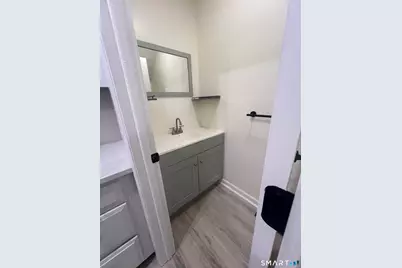 3370 Madison Avenue #10B, Bridgeport, CT 06606 - Photo 11