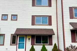 58 Blackhaw Dr, Cromwell, CT 06416 - Photo 1