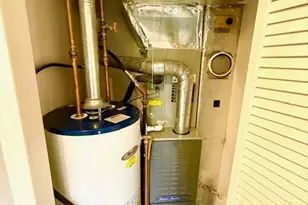 58 Blackhaw Dr, Cromwell, CT 06416 - Photo 19