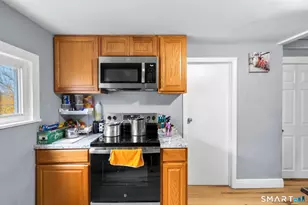 39 Cliff St, Norwich, CT 06360 - Photo 27