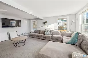 11 Margaret St, Norwalk, CT 06851 - Photo 5