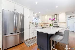 191 N Main St, East Granby, CT 06026 - Photo 17