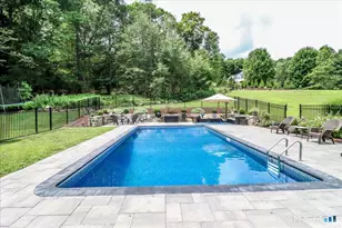 55 Country Woods Ln, Southbury, CT 06488 - Photo 37