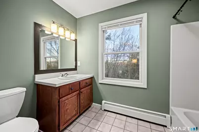 31 Oxford Court, Simsbury, CT 06070 - Photo 23