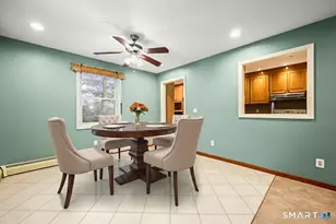 31 Oxford Ct, Simsbury, CT 06070 - Photo 11