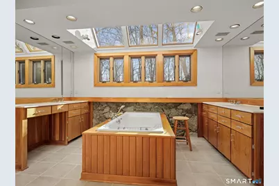 484 Cognewaugh Road, Greenwich, CT 06807 - Photo 17