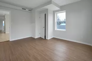 24 Tremont St, New Britain, CT 06051 - Photo 11