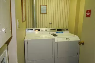 30 Woodland St, Hartford, CT 06105 - Photo 11