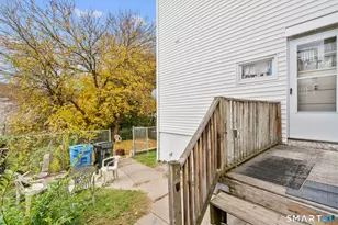 45 Cliff St, Norwich, CT 06360 - Photo 5