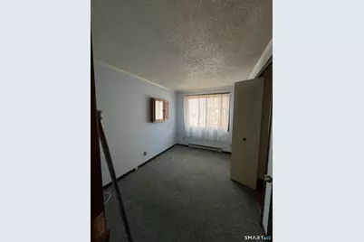 19 Smithfield Avenue, Meriden, CT 06451 - Photo 11