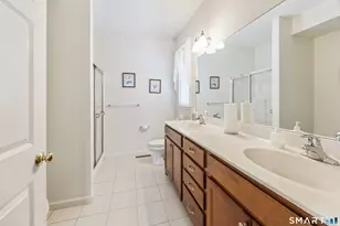 39 Phillips Farm Rd, East Hartford, CT 06118 - Photo 19