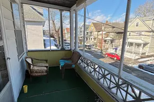 137 Poplar St, Bridgeport, CT 06605 - Photo 9