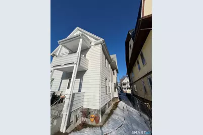 137 Poplar Street, Bridgeport, CT 06605 - Photo 3