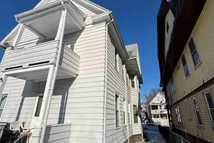 137 Poplar St, Bridgeport, CT 06605 - Photo 3