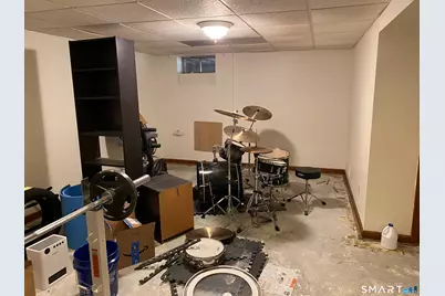 204 New Haven Avenue #8H, Derby, CT 06418 - Photo 9