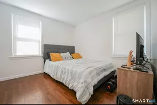 37 Quaker Rd, Hamden, CT 06517 - Photo 9