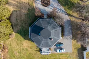 8 W Mystic Ave, Groton, CT 06355 - Photo 7