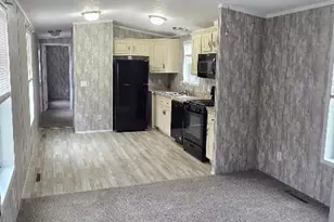 294 S Main St, East Windsor, CT 06088 - Photo 9