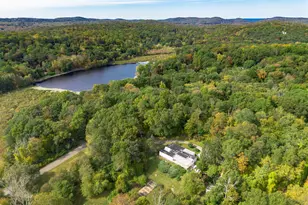 26 Chalburn Rd, Redding, CT 06896 - Photo 25