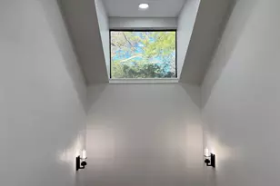 2 Highland Square, Avon, CT 06001 - Photo 21