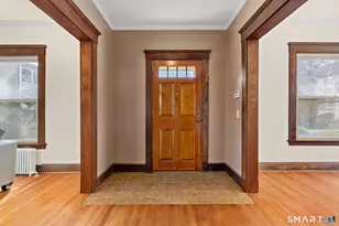 29 Chestnut St, West Haven, CT 06516 - Photo 3