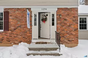 1296 Deer Run Cir, Cheshire, CT 06410 - Photo 3