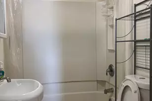 3 Marley Pl, Waterbury, CT 06705 - Photo 7