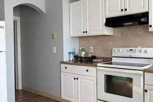 3 Marley Pl, Waterbury, CT 06705 - Photo 1