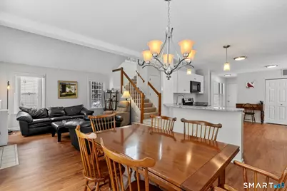 30 Southbridge Court #30, Simsbury, CT 06070 - Photo 13