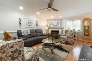 7 Meeting House Ln, Shelton, CT 06484 - Photo 17