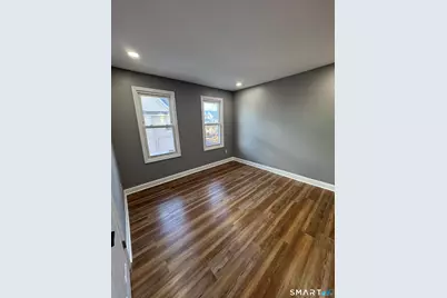 399 Hawley Avenue, Bridgeport, CT 06606 - Photo 7