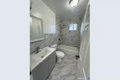 399 Hawley Avenue, Bridgeport, CT 06606 - Photo 11