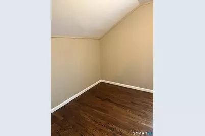 1566 North Avenue, Bridgeport, CT 06604 - Photo 9