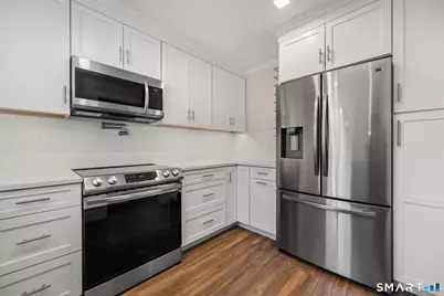 198 Heritage Village #A, Southbury, CT 06488 - Photo 7