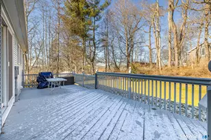 31 Plaskon Dr, Shelton, CT 06484 - Photo 21