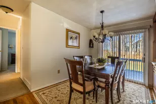 31 Plaskon Dr, Shelton, CT 06484 - Photo 7