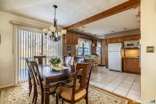 31 Plaskon Dr, Shelton, CT 06484 - Photo 5