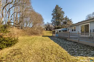31 Plaskon Dr, Shelton, CT 06484 - Photo 29