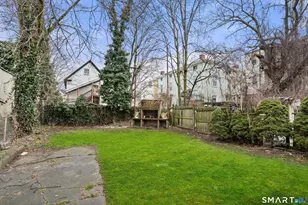 666 Ogden St, Bridgeport, CT 06608 - Photo 11