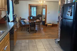 110 Oneco St, Norwich, CT 06360 - Photo 5