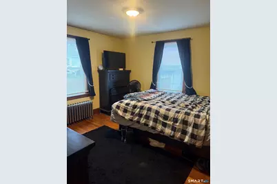 110 Oneco Street, Norwich, CT 06360 - Photo 9