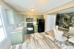 116 Dunbar Ln, Hamden, CT 06514 - Photo 7