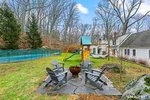 117 Blackwood Ln, Stamford, CT 06903 - Photo 31