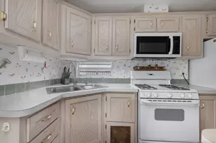 262 Shetucket Turnpike, Griswold, CT 06351 - Photo 33