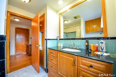 181 Hadley Road, Orange, CT 06477 - Photo 9