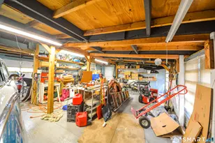 181 Hadley Rd, Orange, CT 06477 - Photo 29