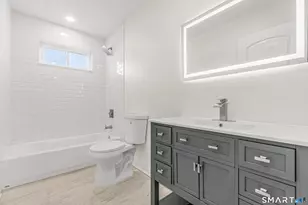 92 Lincoln Ave, Bridgeport, CT 06606 - Photo 21