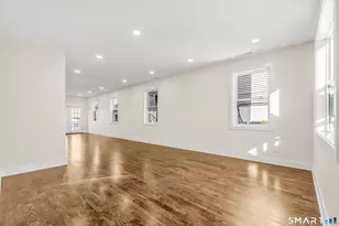 92 Lincoln Ave, Bridgeport, CT 06606 - Photo 5